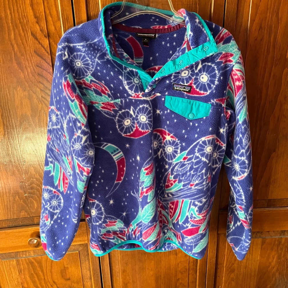 Patagonia sweatshirt